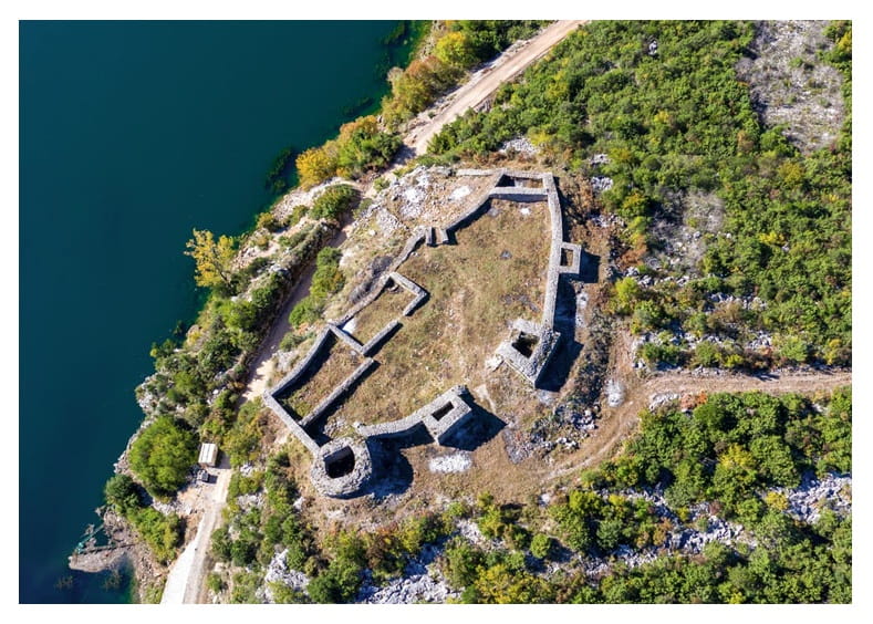 srednjovjekovni grad micevac trebinje+.jpg
