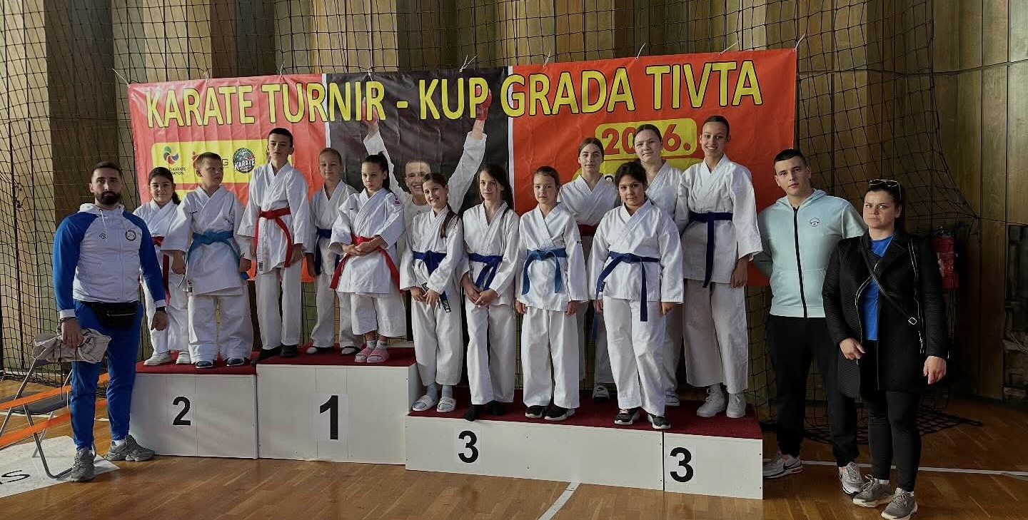Kardte klub tb.jpeg