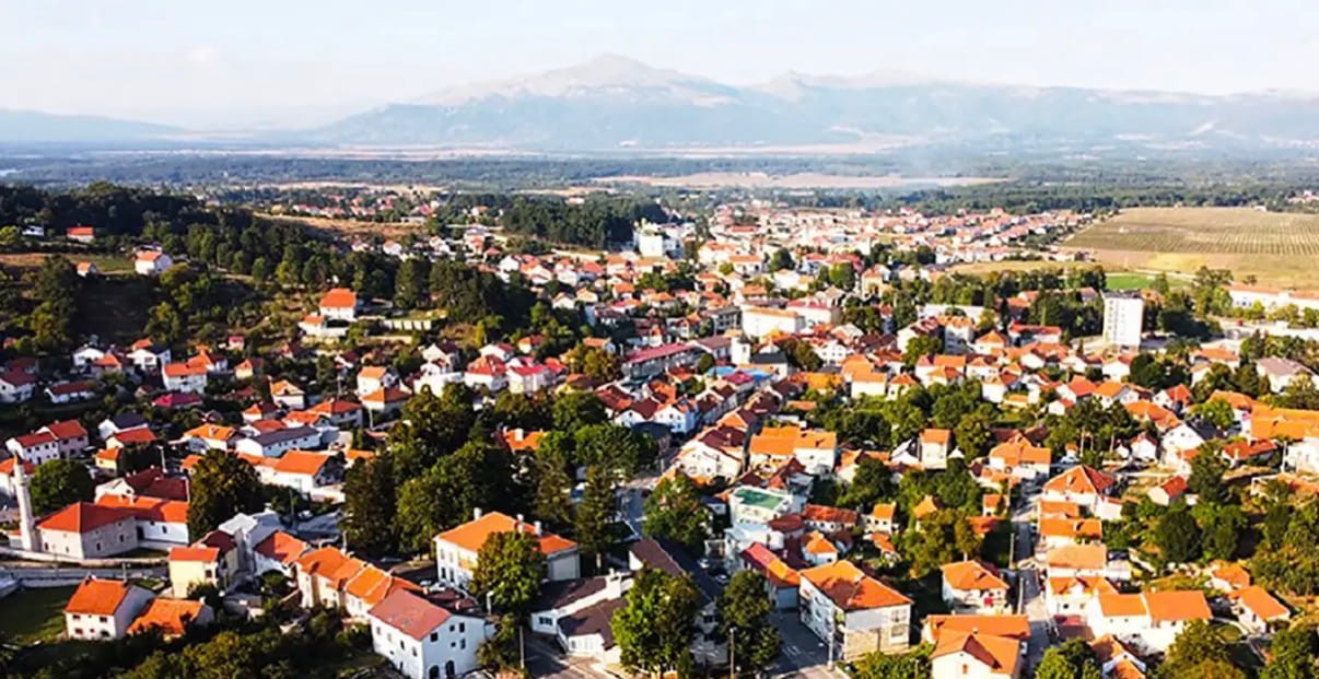 Nevesinje pakorama.jpeg