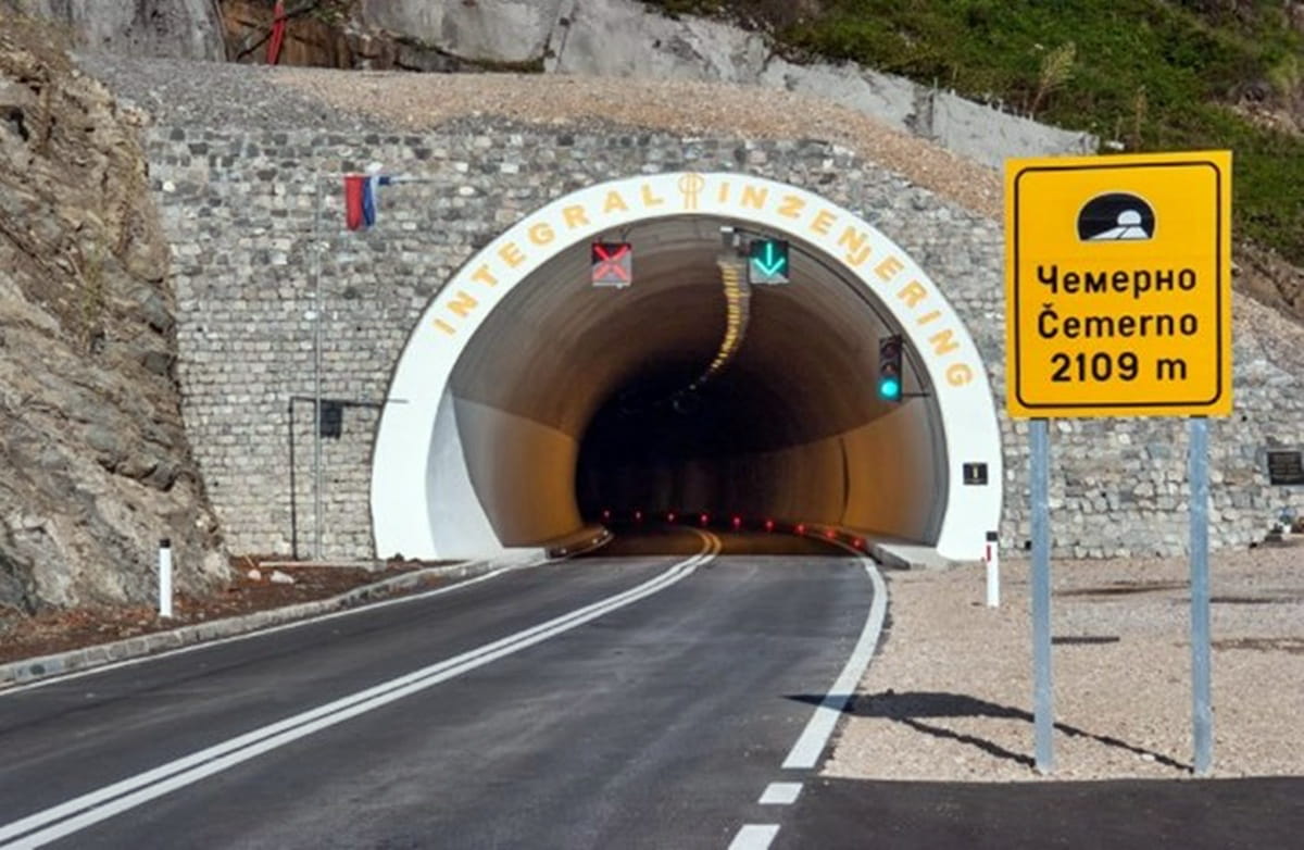 Tunel.jpeg