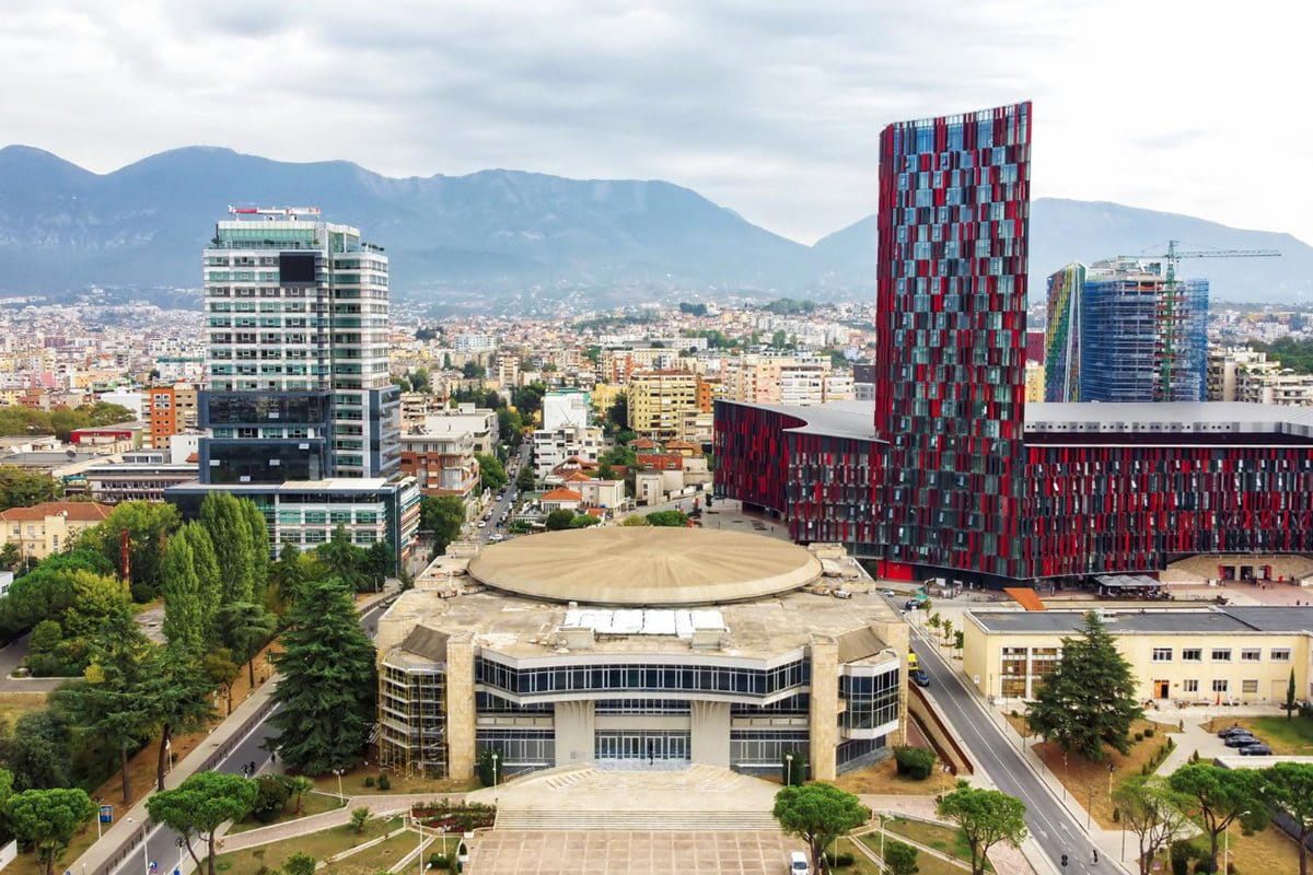 Americka ambasada tirana.jpeg