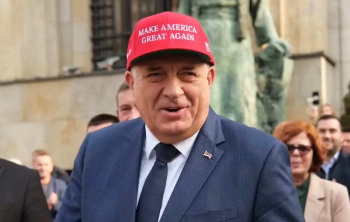 Dodik tramp.jpeg