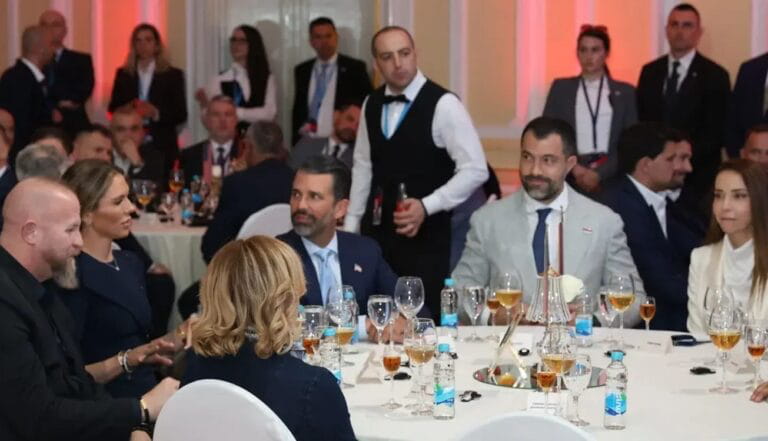 Igor dodik tramp.jpeg