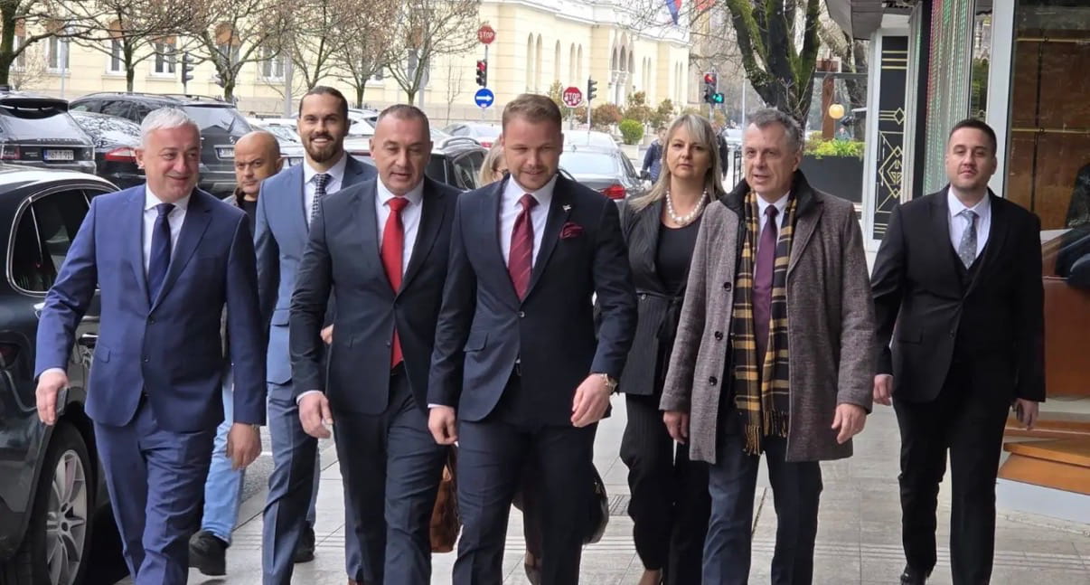 Opozicija sastanak1.jpeg