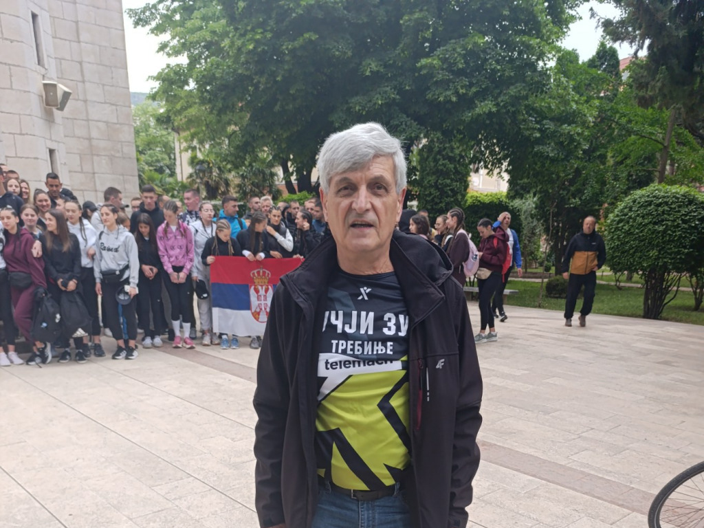 Hodocasnici ani jovan ducic1.jpg