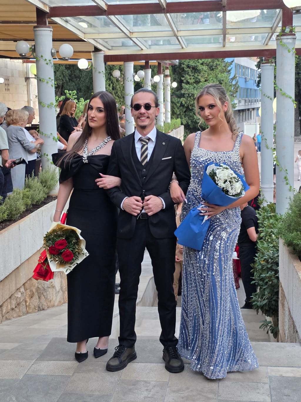 Matursko vece gimnazija jovan ducic trebinje 20269.jpg
