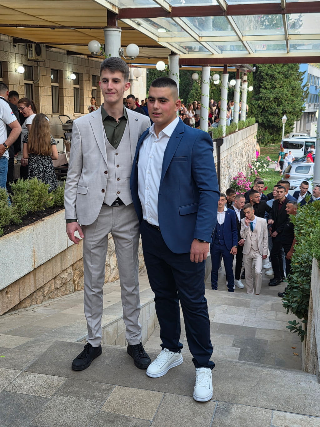Matursko vece tehnicka skola trebinje 202632.jpg