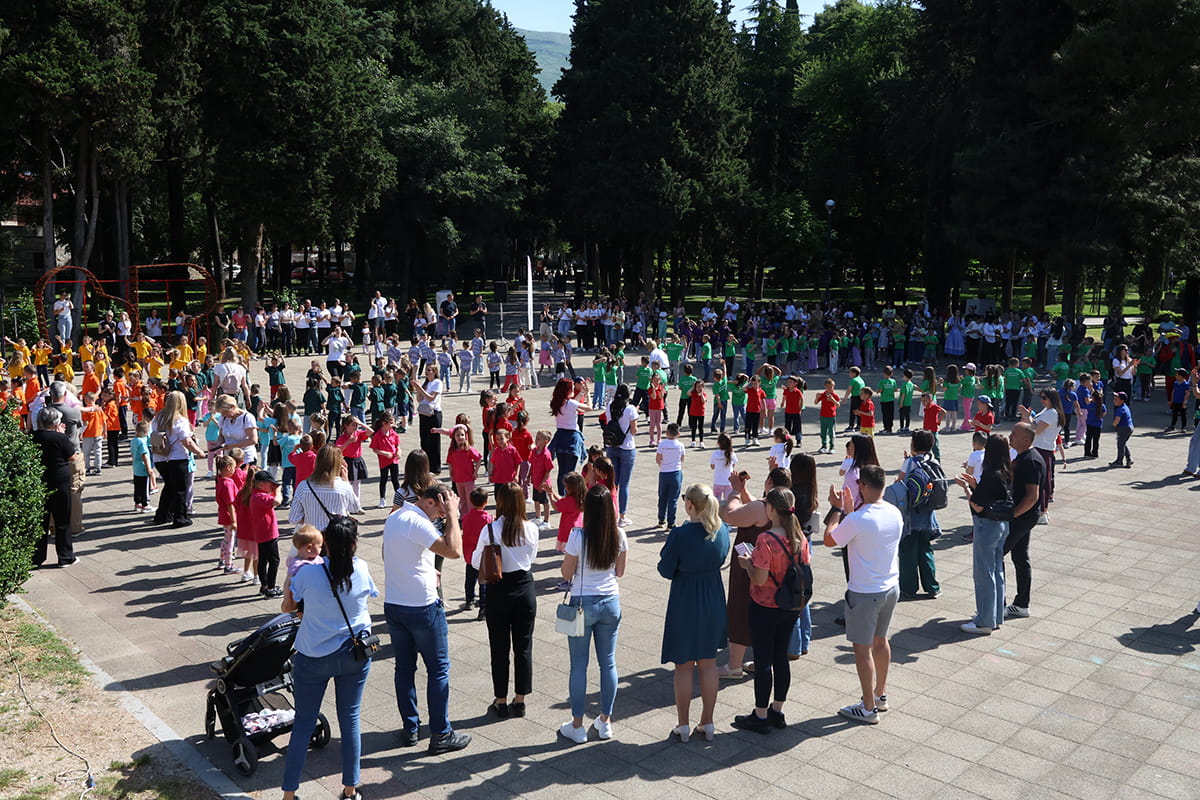 Nasa radost manifenracija1.jpeg