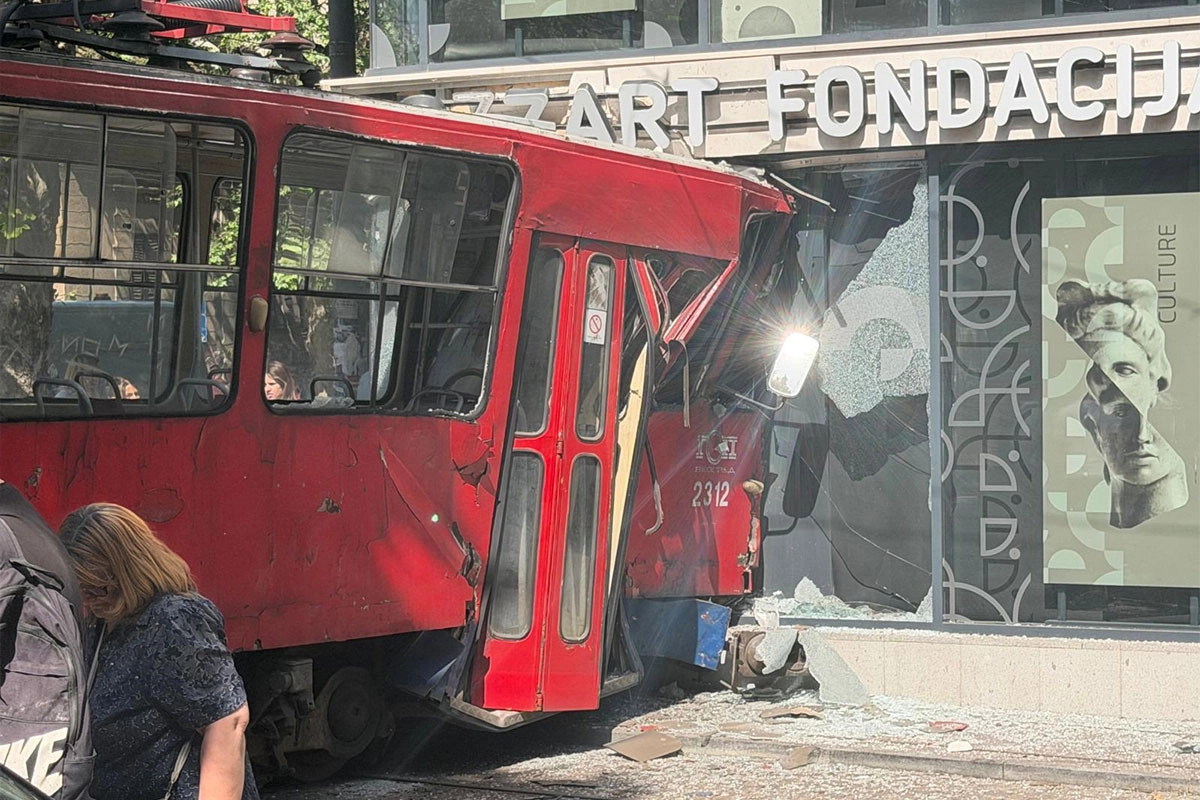 Tramvaj beograd.jpg