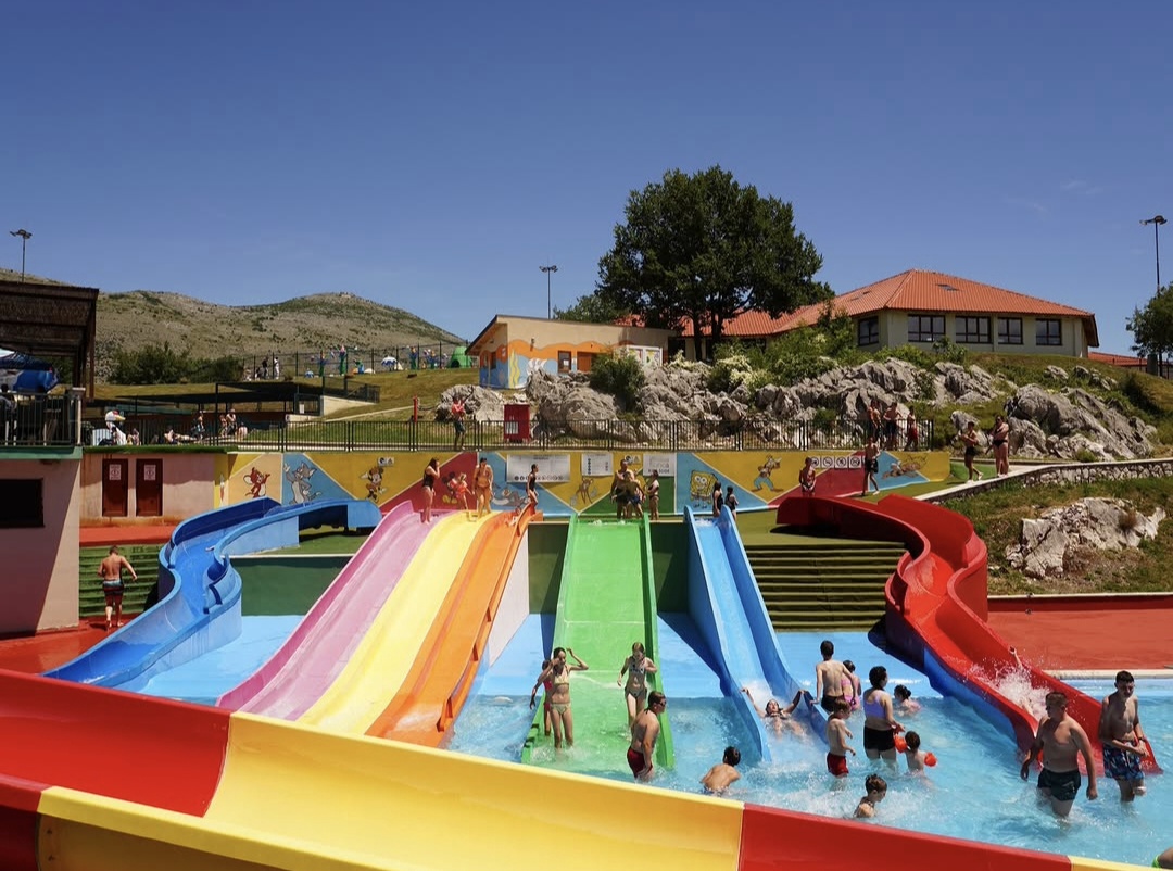 Akva park grad sunca 20264.jpg