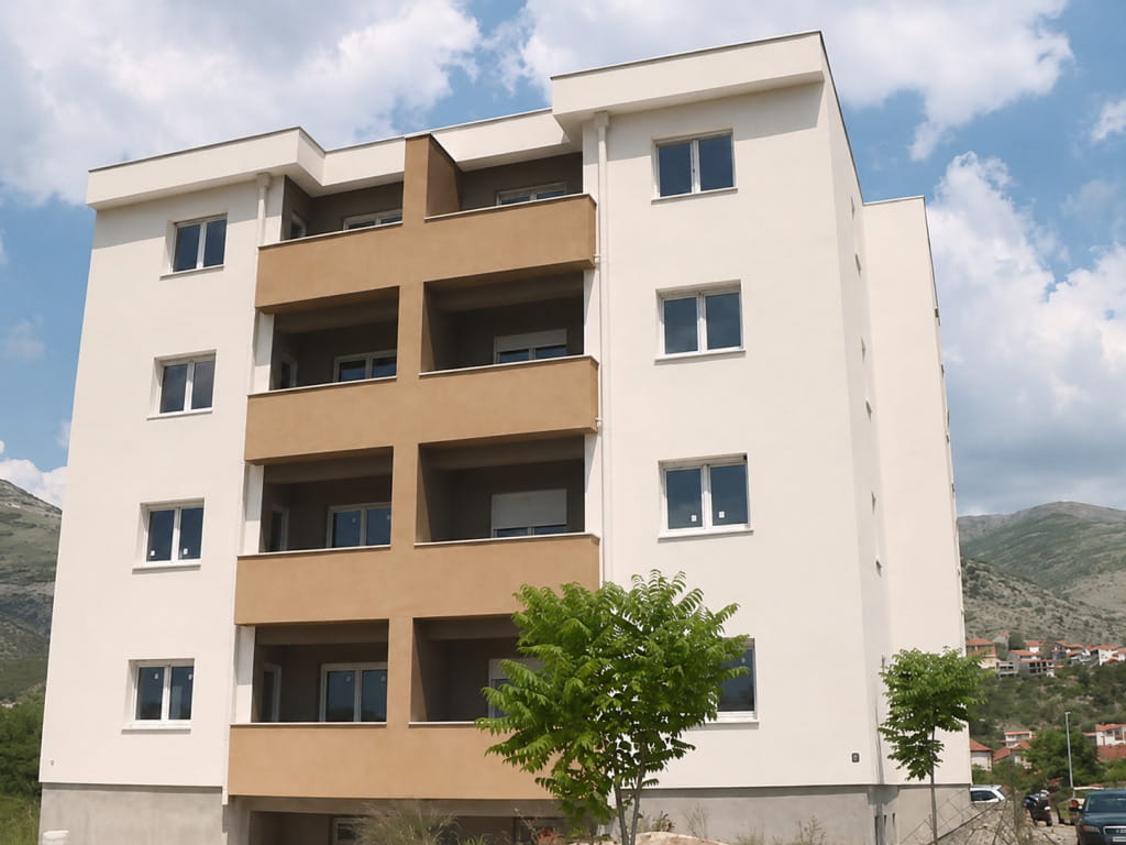 Zgrada za raseljena lica.jpg