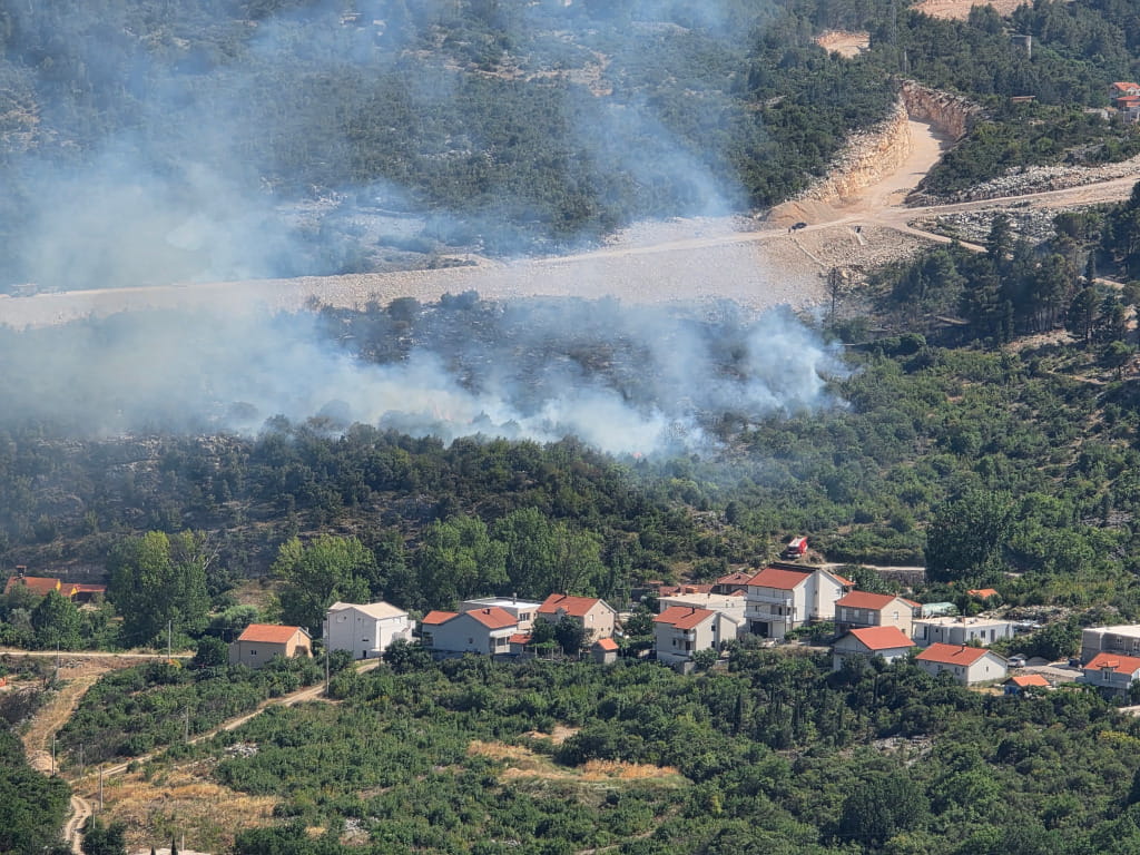 Pozar trebinje1.jpg