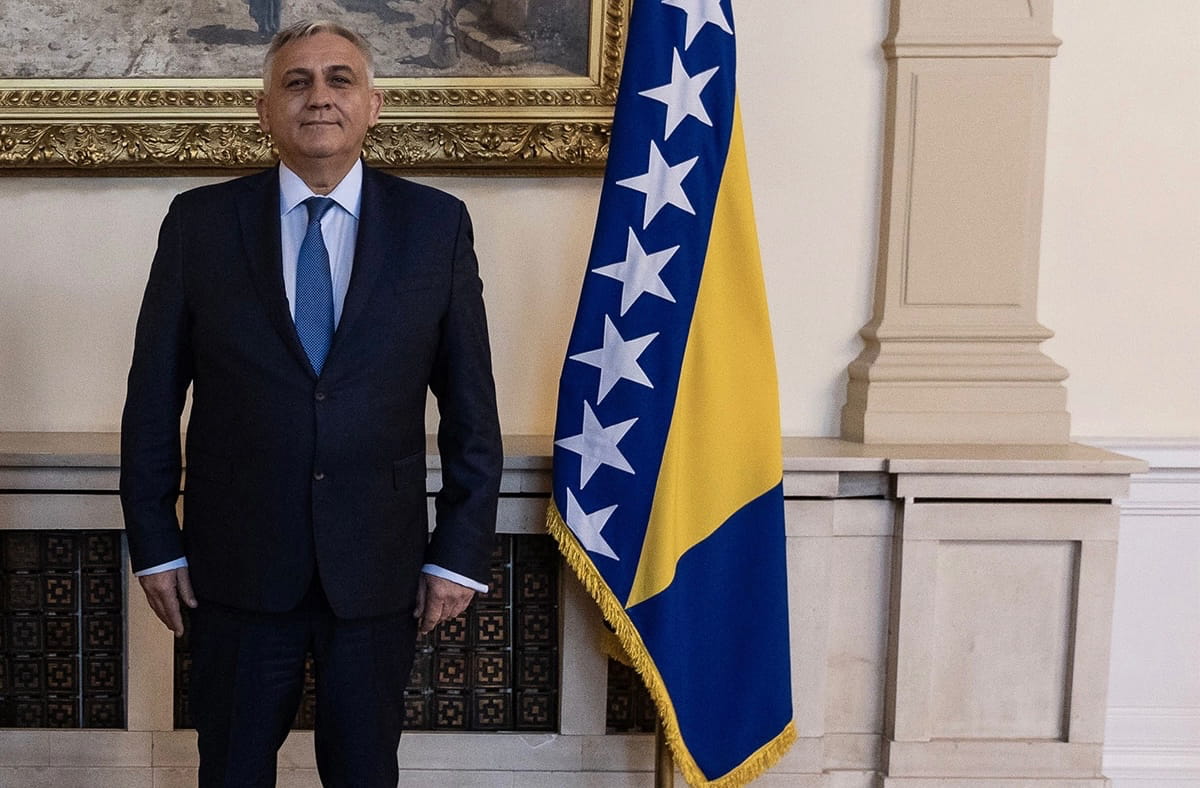 Ambasador srbije.jpeg