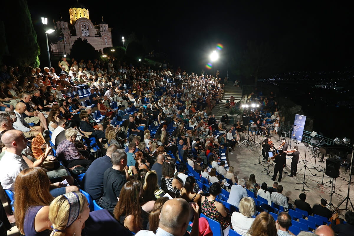 Gala koncert trebinje1.jpg