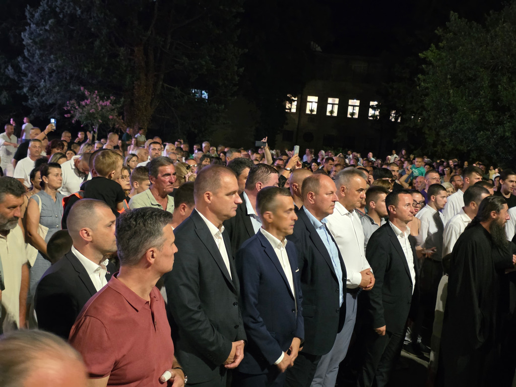 Preobrazenska litija trebinje 20264.jpg