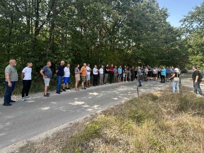 Zubci protest.jpeg