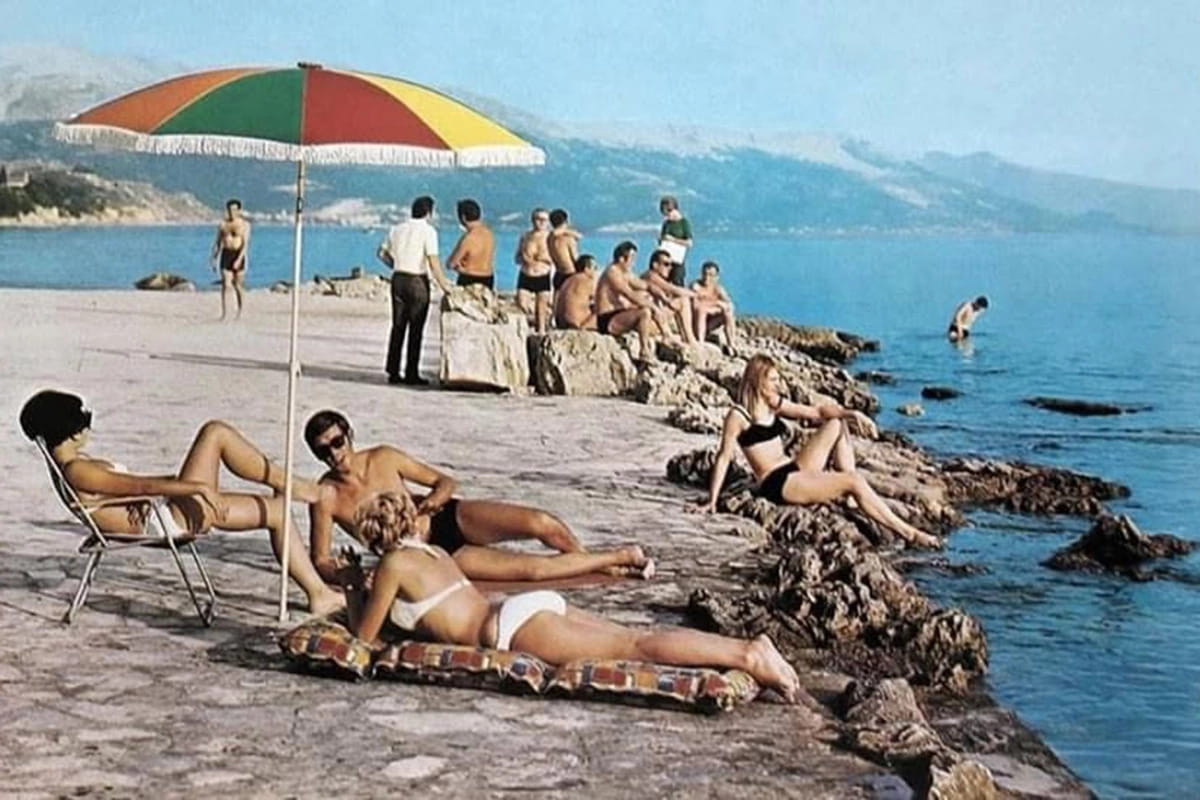 ljetovanje jugoslavija.jpg