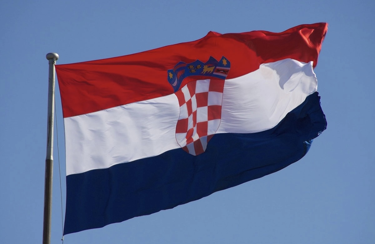 Hrvatska zastava.jpeg