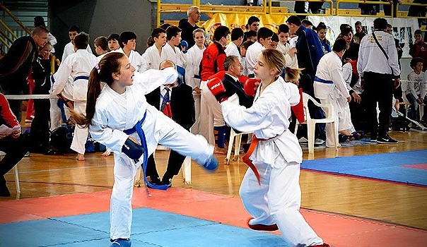 karatisti hercegovca najbolji na prvenstvu republike srpske u karate u doboju