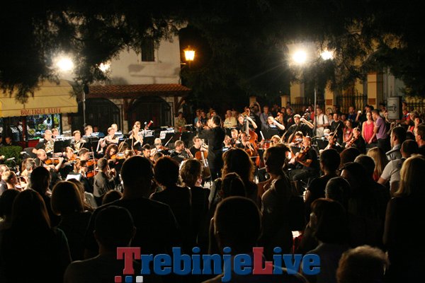 No borders orchestra nastupio u Trebinju