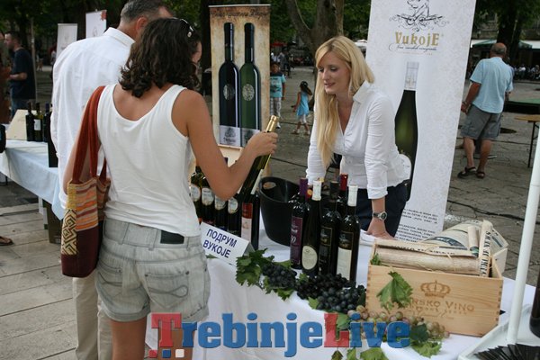 vinarija vukoje sajam meda i vina trebinje 2013