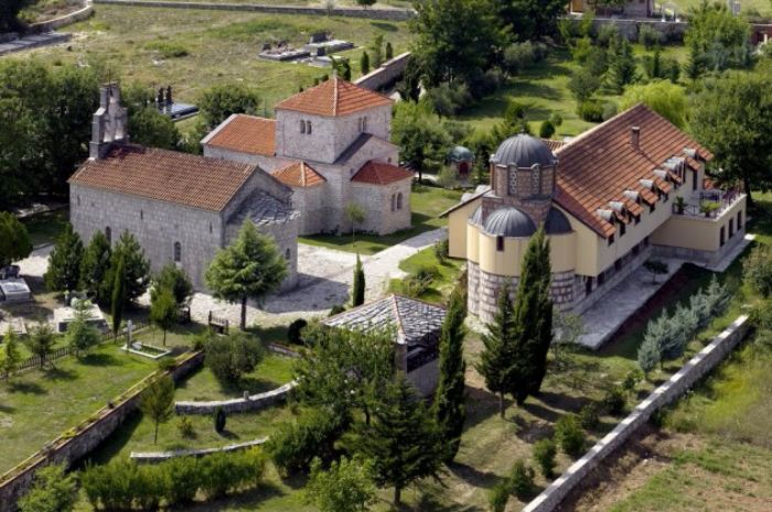 Petropavlov manastir