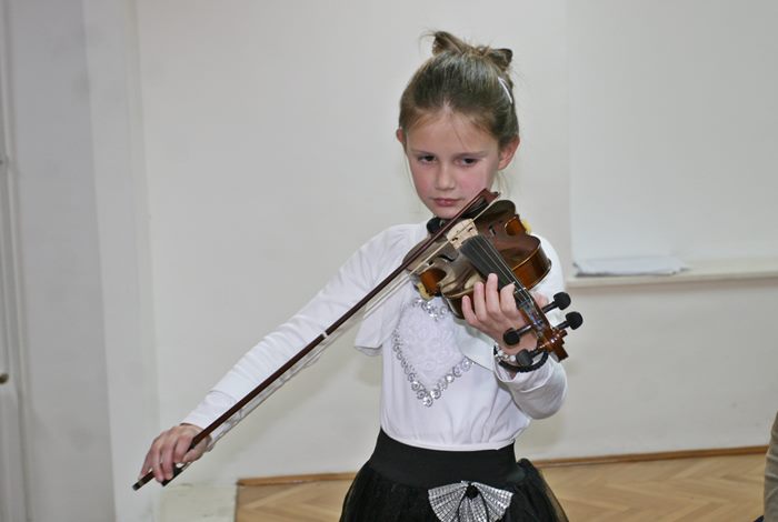 osmomartovski koncert muzicka skola (2)
