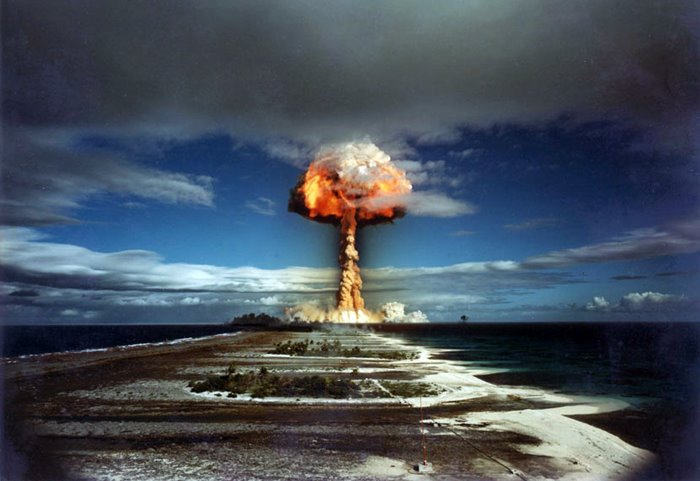 Nuklearna-bomba-eksplozija-nuklearne-bombe-2