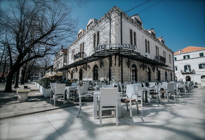 hotel platani trebinje